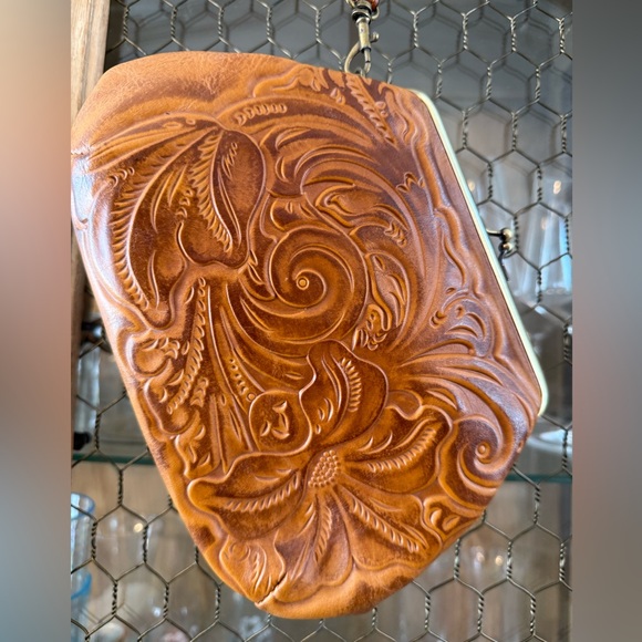 Patricia Nash Bag - Picture 2 of 7